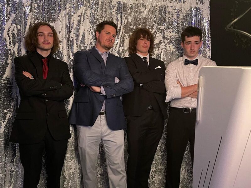 Customizable Digital Photo Booth Rental with Unlimited High-Quality Prints! Perfect for Any Occasion and Event!