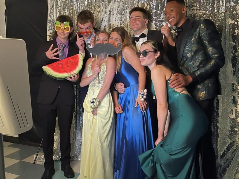 Customizable Digital Photo Booth Rental with Unlimited High-Quality Prints! Perfect for Any Occasion and Event!
