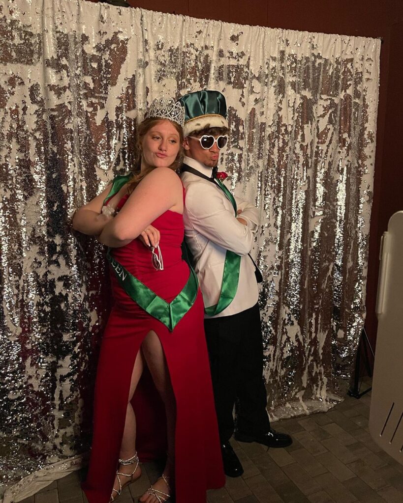 Customizable Digital Photo Booth Rental with Unlimited High-Quality Prints! Perfect for Any Occasion and Event!