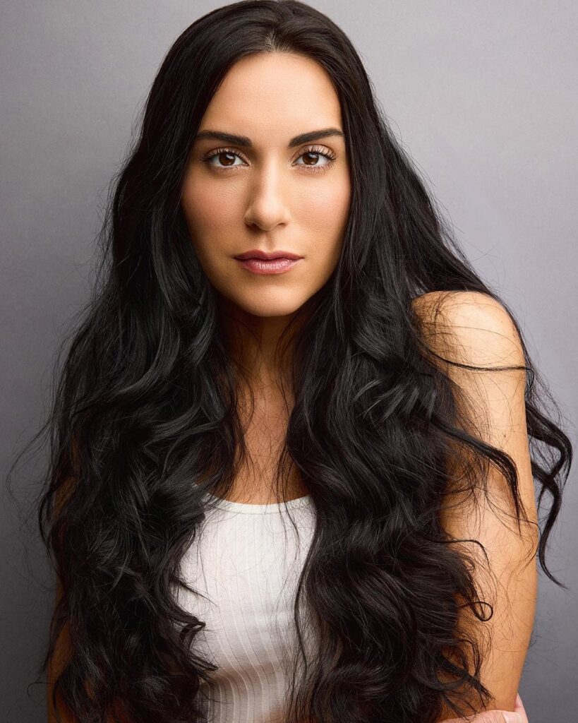 Effortlessly Capture Your Best Look with Studio City's Professional Headshot Photographer: Hi-Res Images Available in Just 2-3 Days