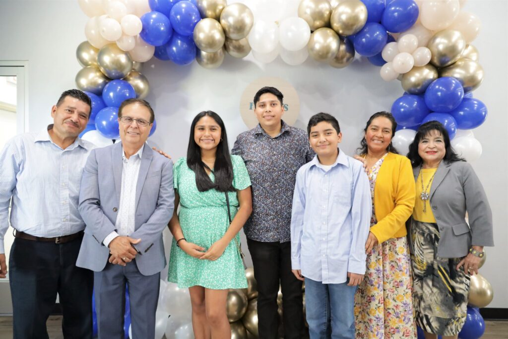 Unleash the Fun and Capture Memories with Our Unique Digital Photobooth Experience - Perfect for any Event