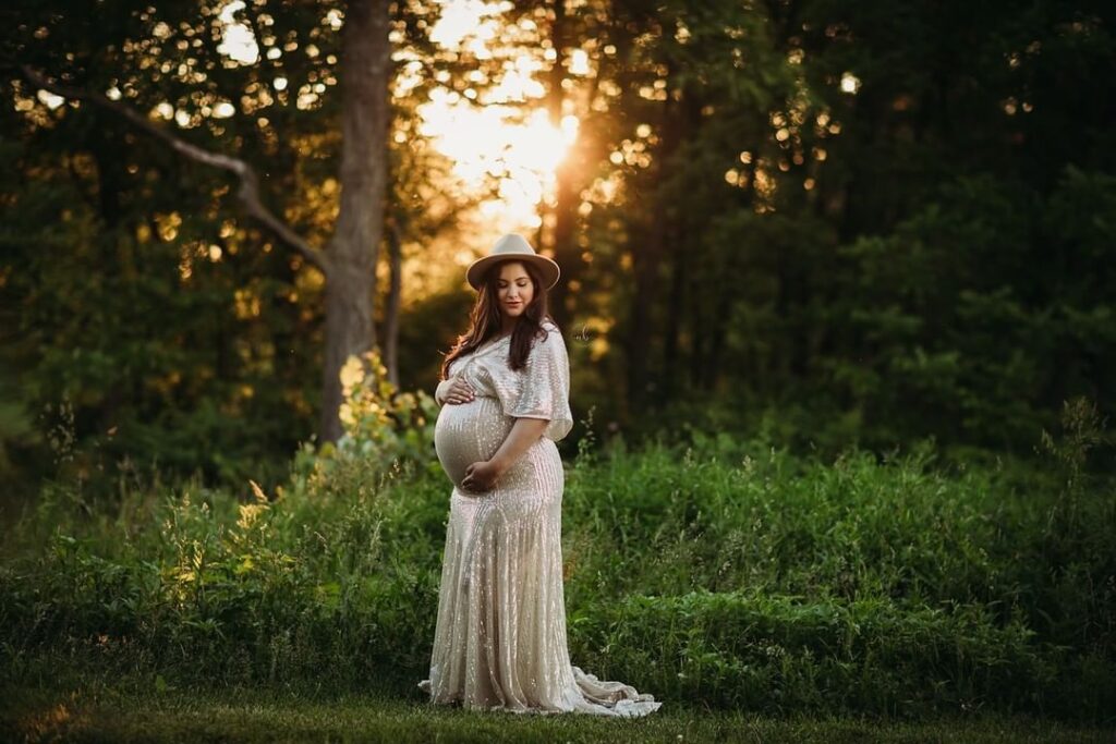 WE DON'T REMEMBER DAYS, WE REMEMBER MOMENTS