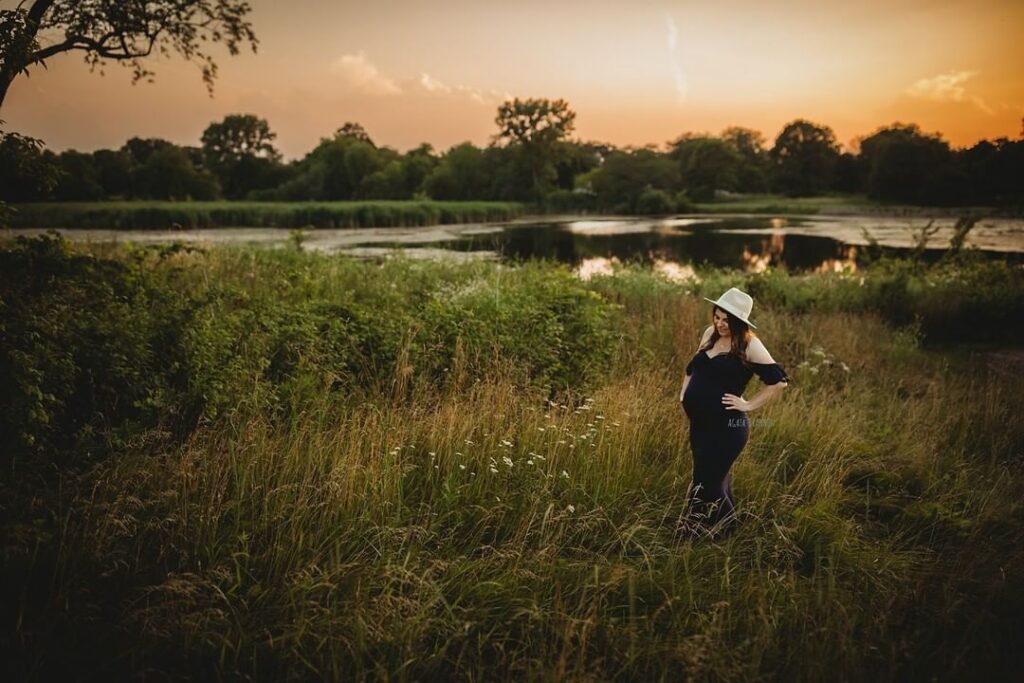 WE DON'T REMEMBER DAYS, WE REMEMBER MOMENTS