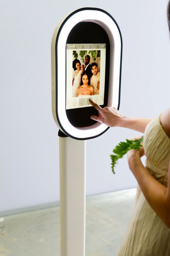 Create Shareable Memories and Unforgettable Experiences with Crafty Photobooth