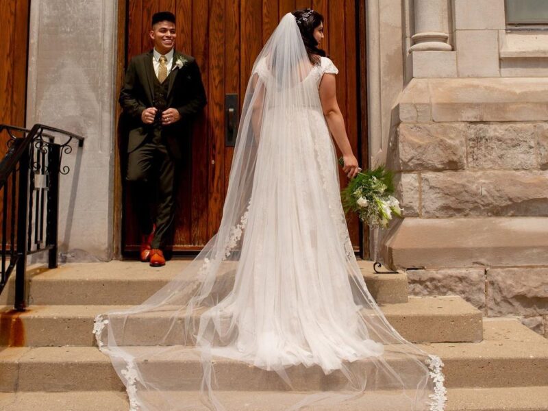 Celebrate Your Special Day: Professional Wedding Photography Services in East Dundee