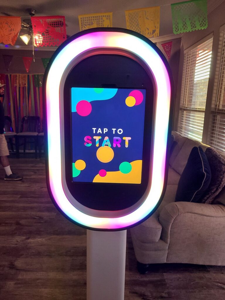 Unleash Unlimited Fun at Your Event with Our Digital Photobooth!