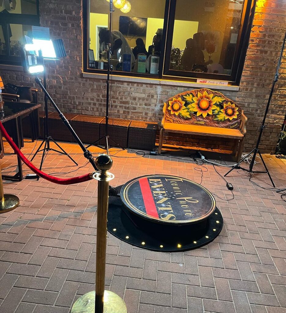 Step into the Fun Zone: Book the Iconic 360 Photobooth for Your Next Chicagoland Event!