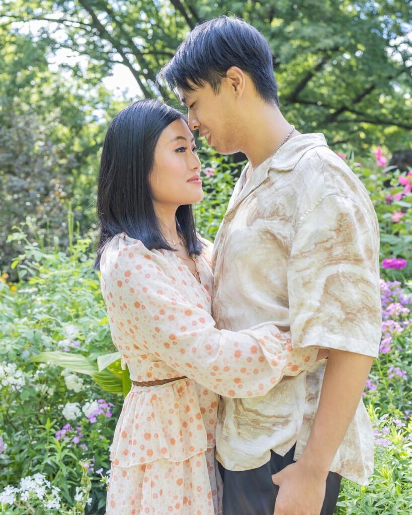 Capturing Life's Fleeting Moments: A Passionate Lifestyle Photographer with a Love for Travel and History