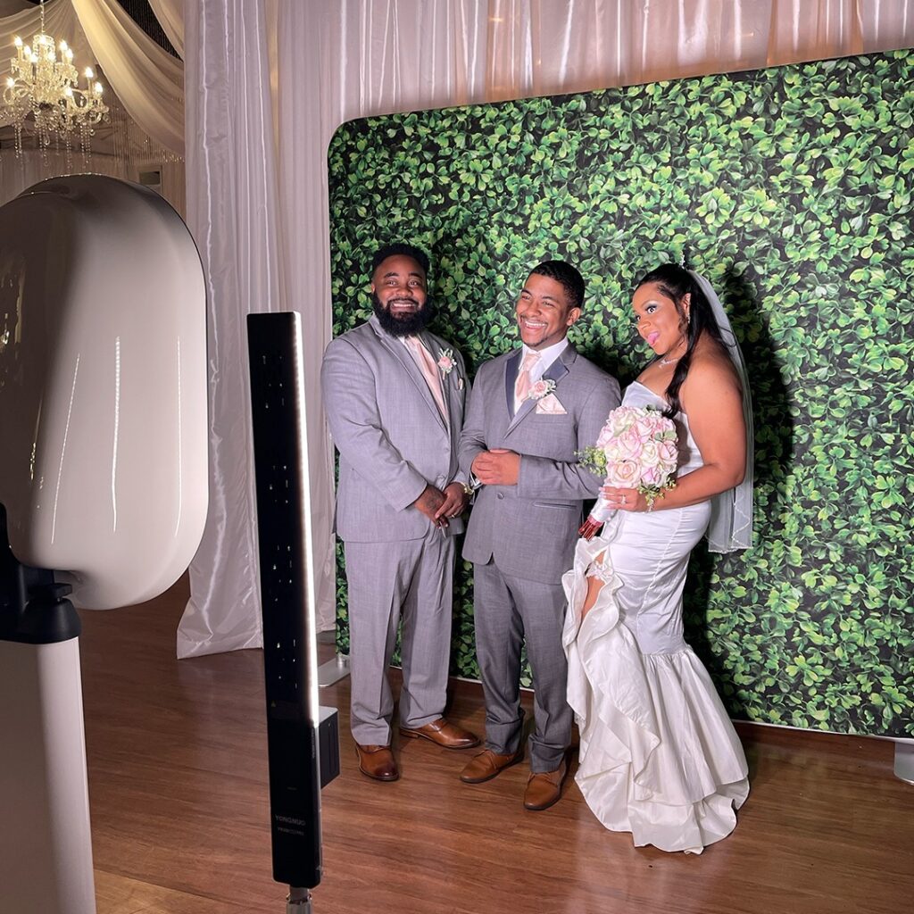 Jacksonville's Luxury Wedding Photo Booth Rental Personalized Photo Booth Experience. Creating Memories That Last A Lifetime!