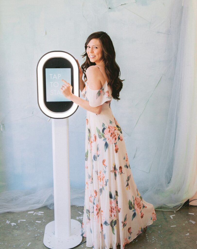 Fun and Candid Memories with Our Luxury Photo Booth Rental