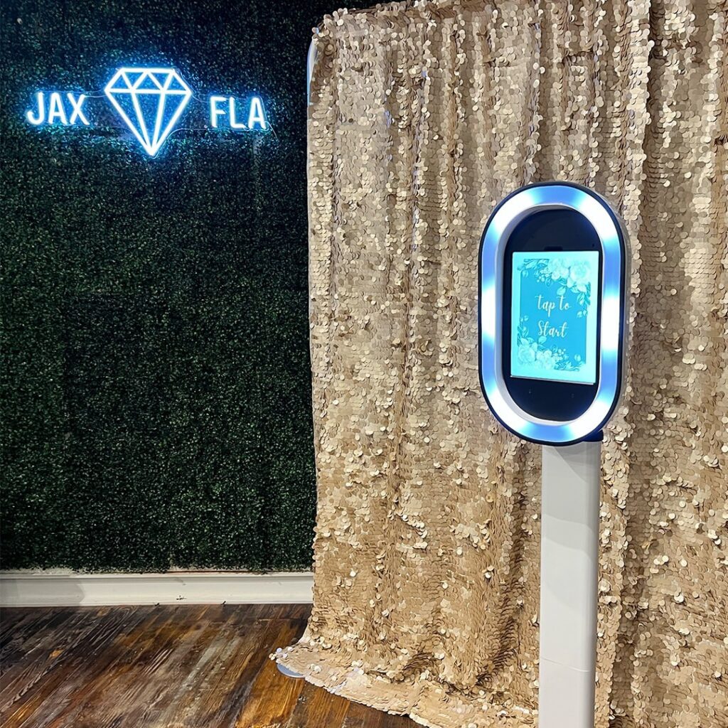 Jacksonville's Luxury Wedding Photo Booth Rental Personalized Photo Booth Experience. Creating Memories That Last A Lifetime!