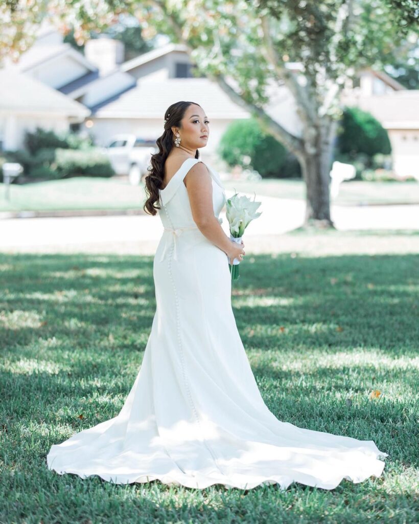 Natural Light Wedding Photographer - Capturing Your Special Day with Warm and Airy Style