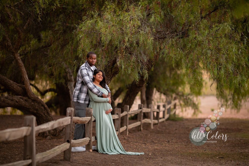 Natural Light Photographer based in San Diego. Capture the Beauty of Pregnancy: 1 Hour Maternity Session with 40 Artfully Edited Photos in High Resolution