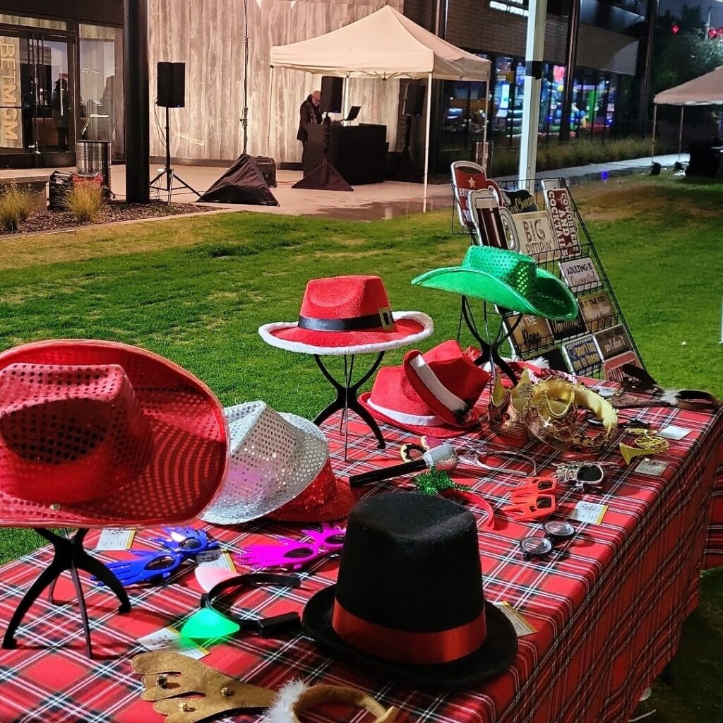 Strike a pose and capture the memories with our Mirror Photobooth!