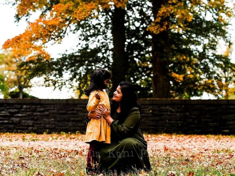 Authentic and Heartfelt Family Photography: Capturing Emotions and Connections with an Energetic and Fun-Loving Artist
