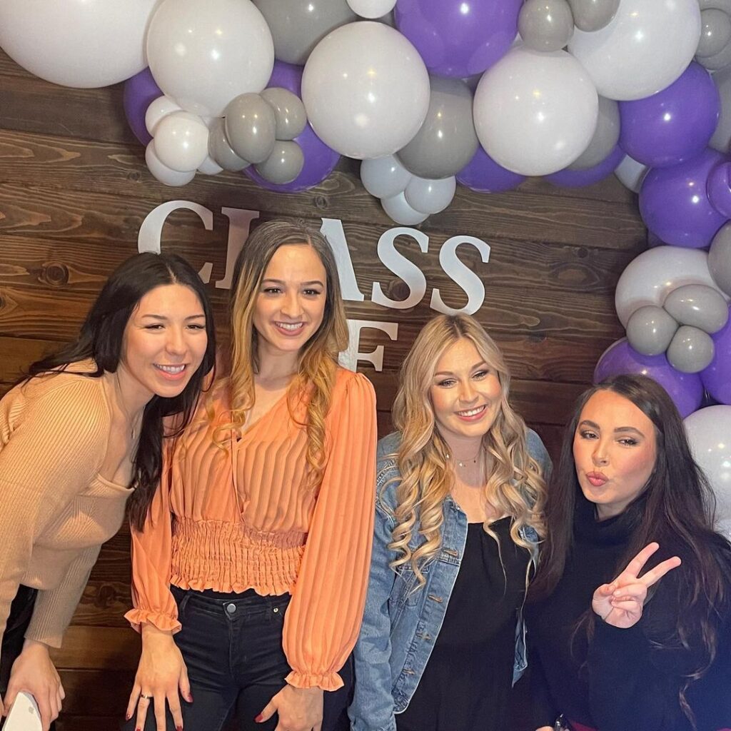 Capture Memories That Last a Lifetime with Our Stylish Digital Photo Booths! Serving Fresno, Bakersfield, Tulare, Orange County, and Beyond for Weddings, Parties, and More!