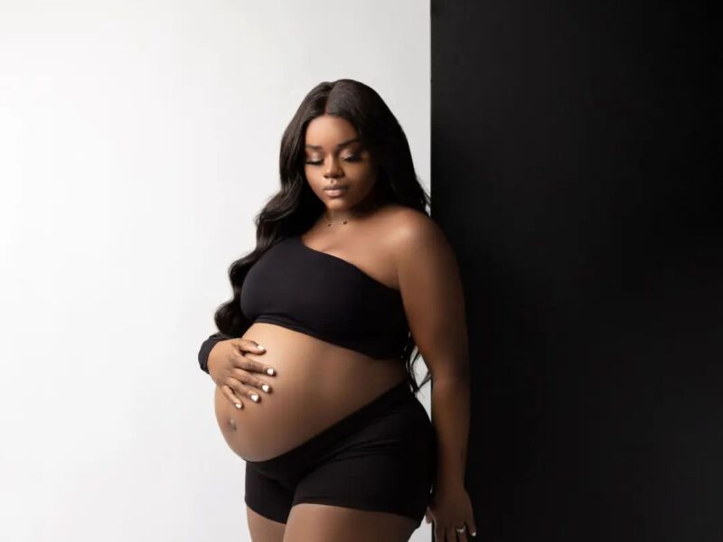 Specializing In Luxury Portrait Experience - Capturing the Radiance of Motherhood: Customized Maternity Photography for Your Unique Story