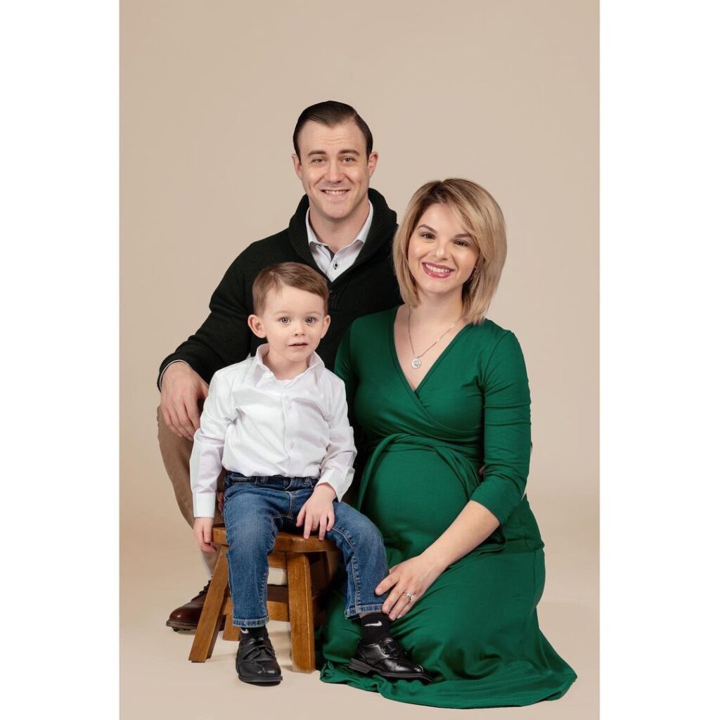 Capture the Beauty and Strength of Your Maternity Journey: Expert Photography in Westchester