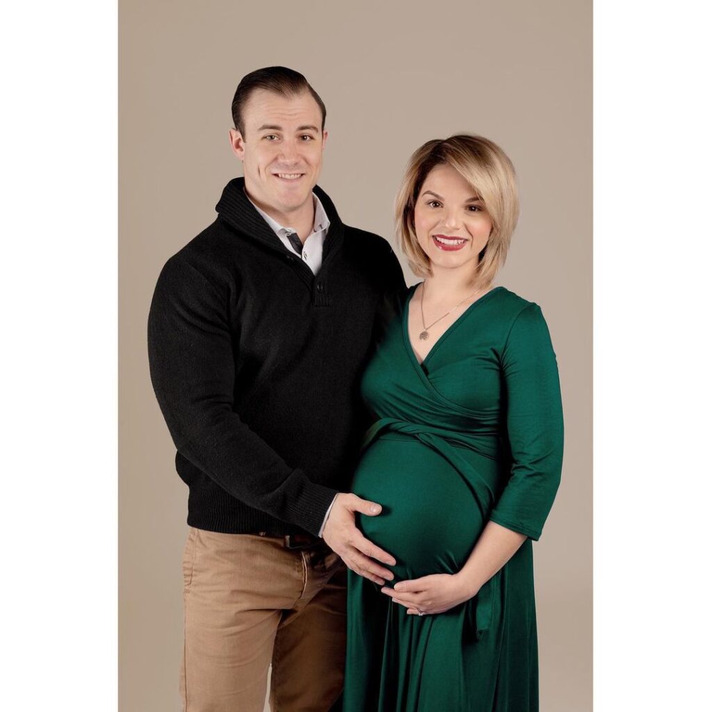 Capture the Beauty and Strength of Your Maternity Journey: Expert Photography in Westchester