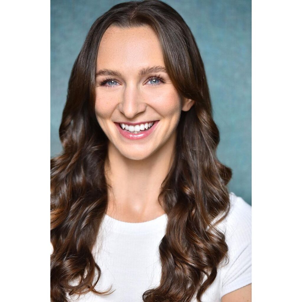 Showcase Your Unique Professional Persona with Personalized Headshot Photography by Expert Photographe