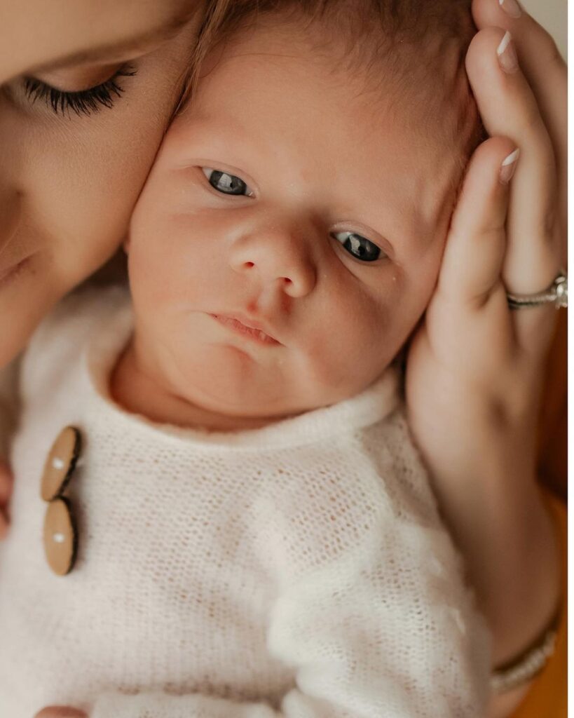 Newborn Photography: Studio or Home Session with Family Integration