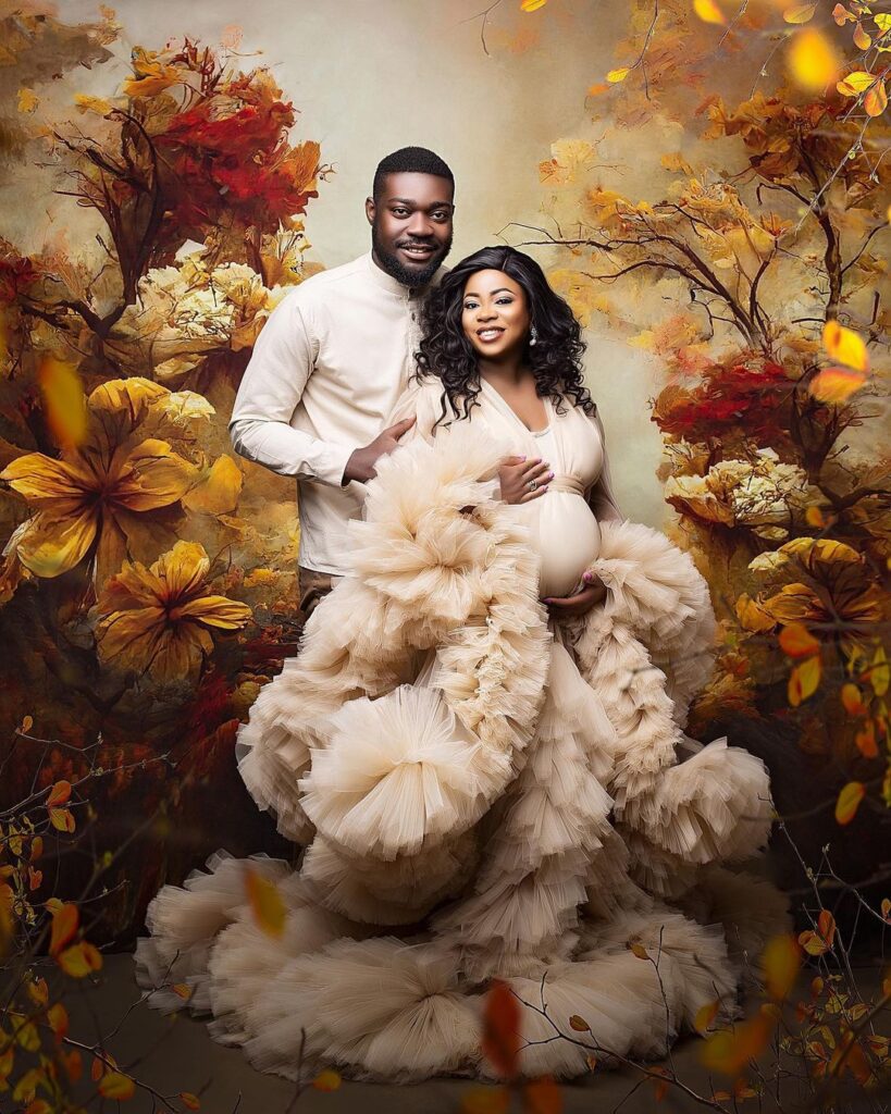 Celebrate the Miracle of Pregnancy with Beautiful Maternity Photos!