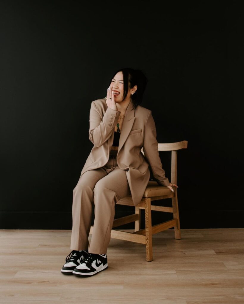 Capture the Fun: All-Digital Photo Booth with Built-In GIF, Boomerang, Photo & Video Modes.