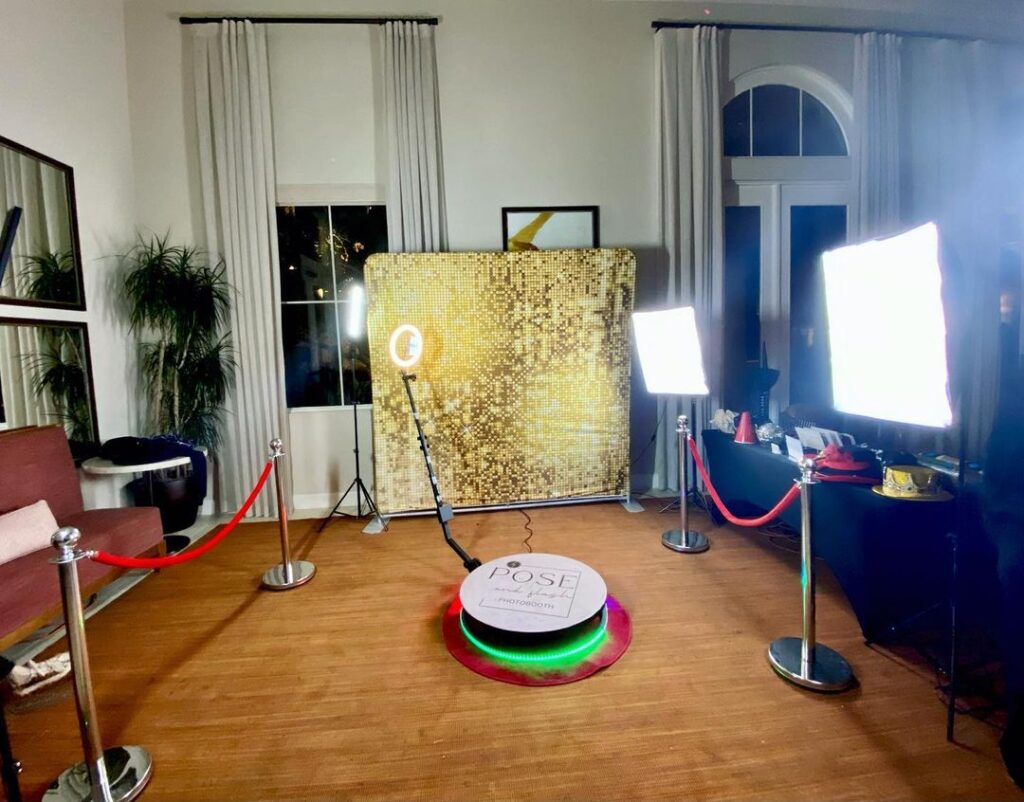 360 Photo Booth - The Ultimate Slow-Motion Video Experience for Your Event!