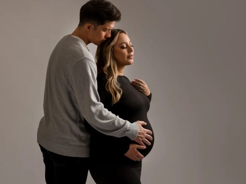 Specializing In Luxury Portrait Experience - Capturing the Radiance of Motherhood: Customized Maternity Photography for Your Unique Story