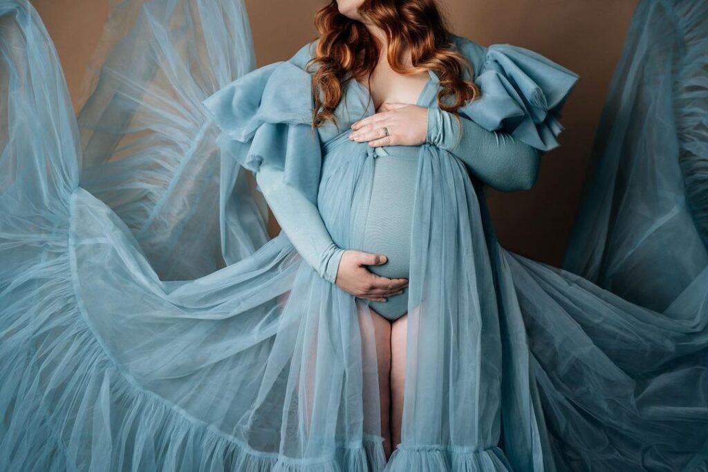 MATERNITY IN-STUDIO! 🤍Memories for Mothers in NEO Ohio - Fine-Art Experience -