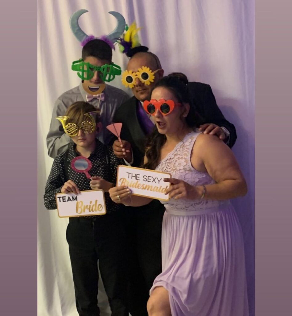 Coolest Interactive 65’’ Mirror PhotoBooth Rental. Step into a World of Fun and Create Lasting Memories with Magic Mirror Photobooth Rental!