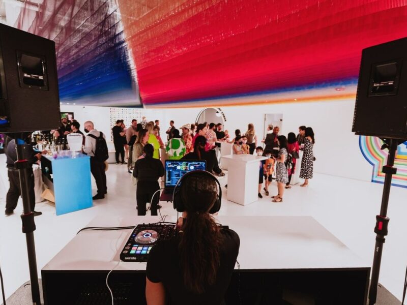 Comprehensive Coverage for Corporate Events: Conferences, Trade Shows, Activations, Parties & More - Capturing Every Detail for Your Brand, Sponsors & Attendees