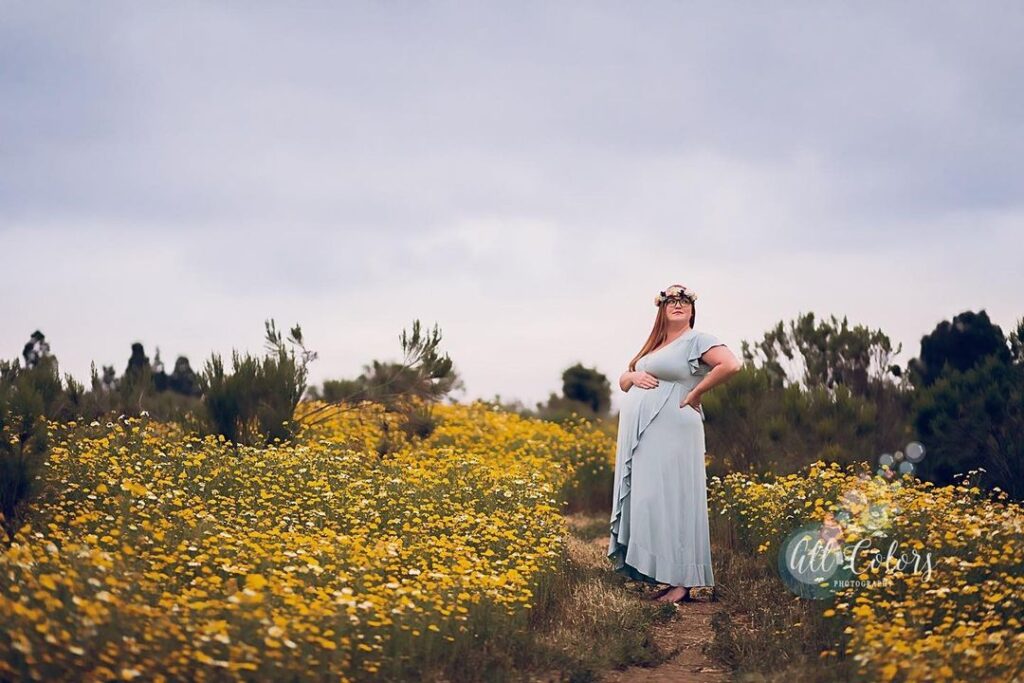 Natural Light Photographer based in San Diego. Capture the Beauty of Pregnancy: 1 Hour Maternity Session with 40 Artfully Edited Photos in High Resolution