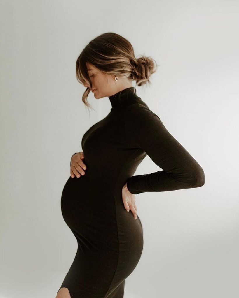 Capturing the Beauty of Motherhood: Maternity Portrait Sessions for Timeless Memories