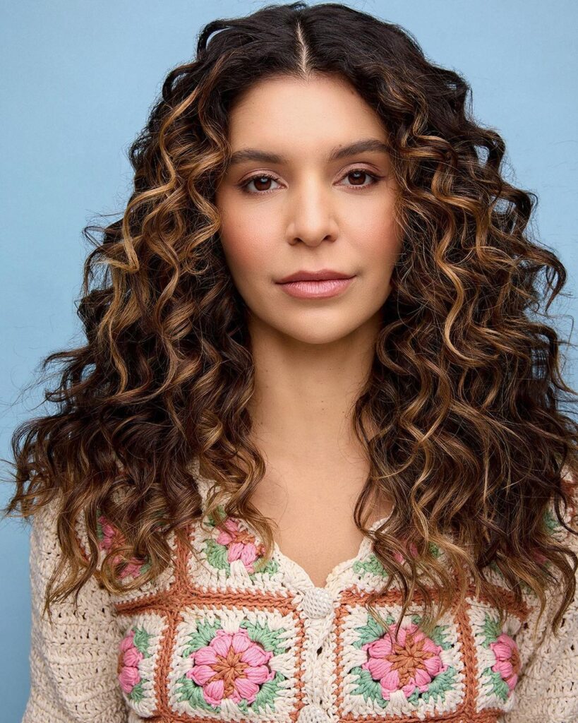 Effortlessly Capture Your Best Look with Studio City's Professional Headshot Photographer: Hi-Res Images Available in Just 2-3 Days