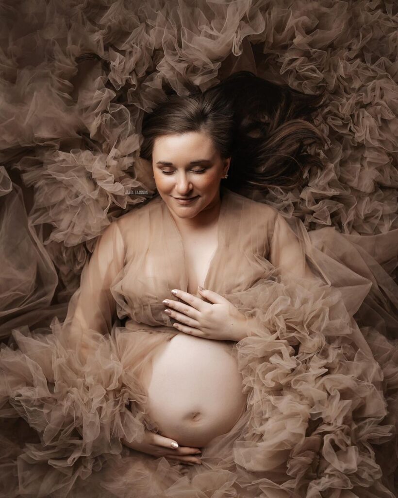 WE DON'T REMEMBER DAYS, WE REMEMBER MOMENTS