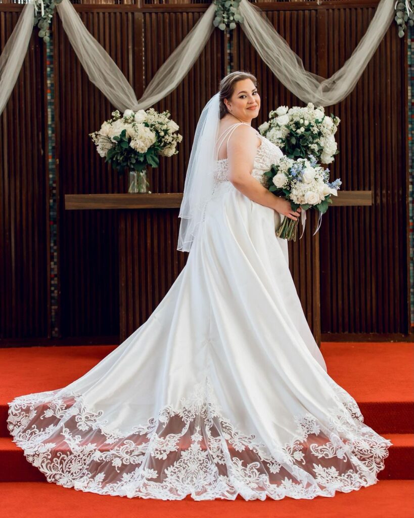 Natural Light Wedding Photographer - Capturing Your Special Day with Warm and Airy Style