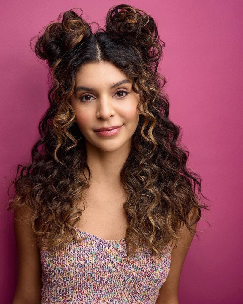 Effortlessly Capture Your Best Look with Studio City's Professional Headshot Photographer: Hi-Res Images Available in Just 2-3 Days