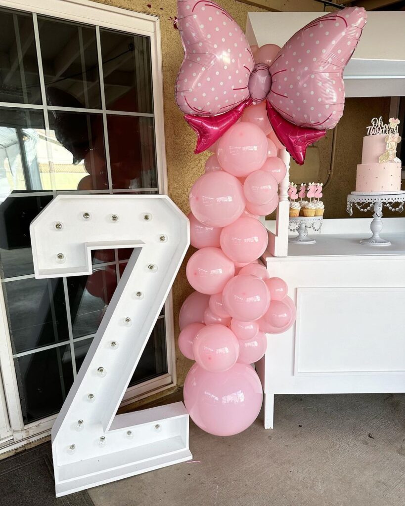 360 Fun: Take Your Event to the Next Level with Our Immersive Photo Booth Experience!