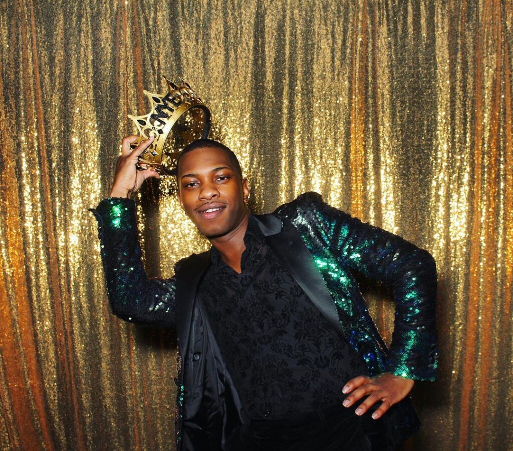 Make Your Event Memorable with Lumia DSLR Photobooth