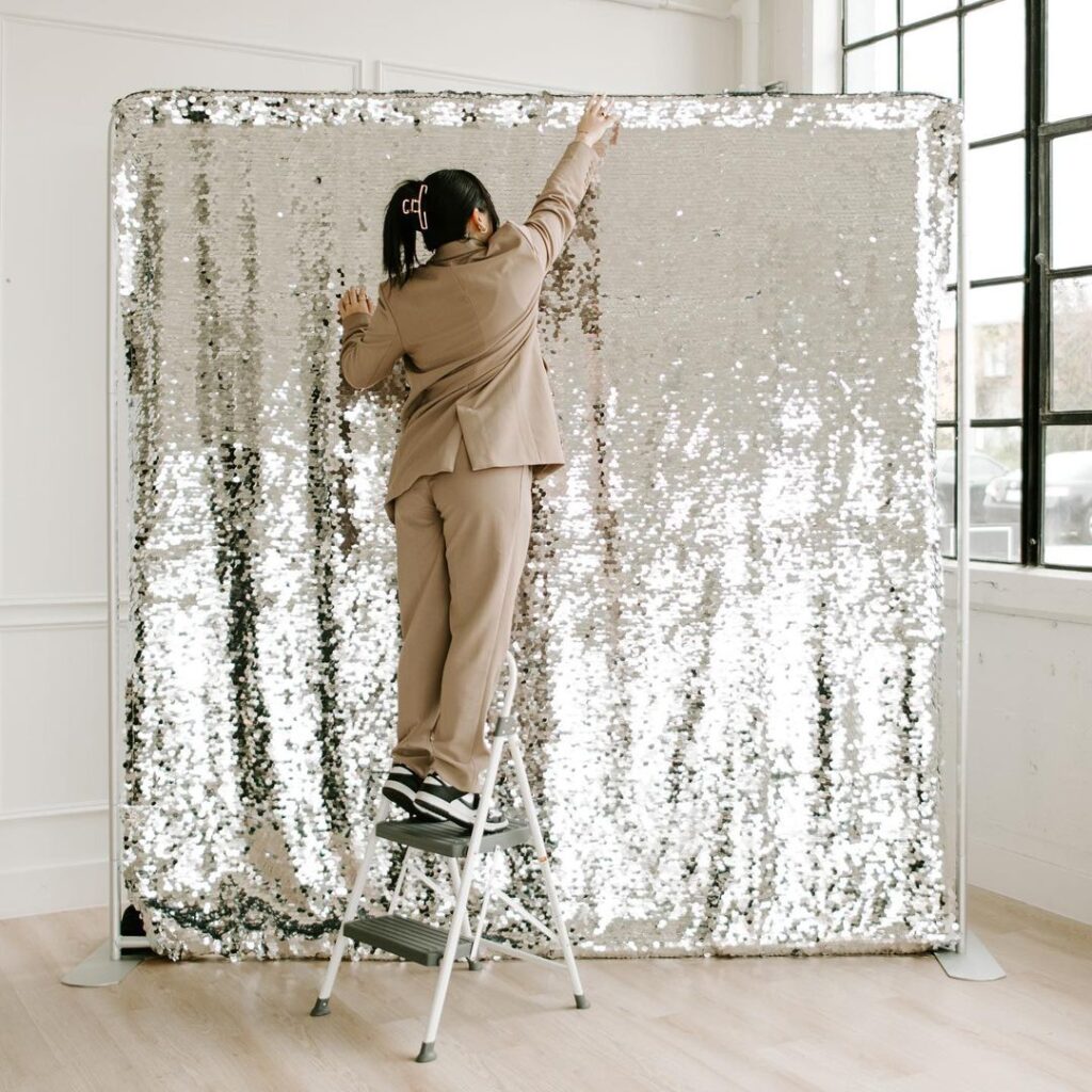 Capture the Fun: All-Digital Photo Booth with Built-In GIF, Boomerang, Photo & Video Modes.