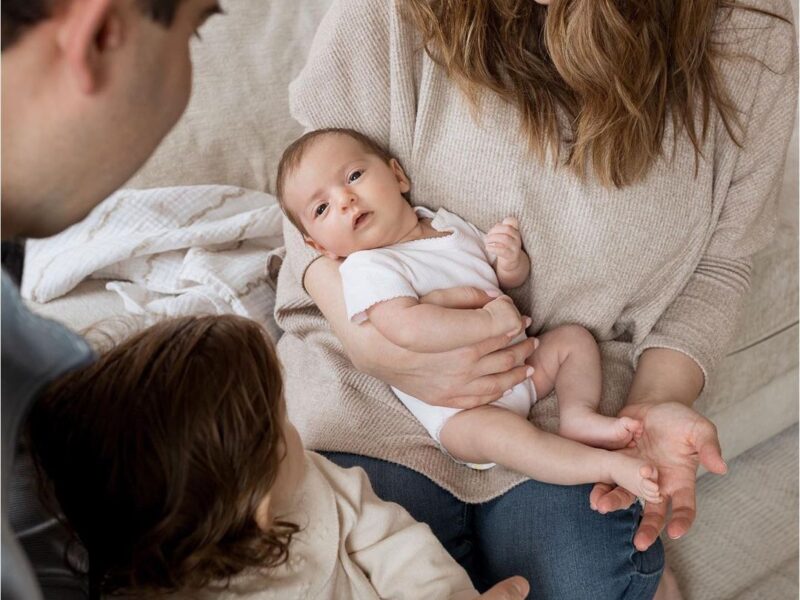 Memorable Newborn Photography: Capturing the Little Moments with an Experienced Photographer