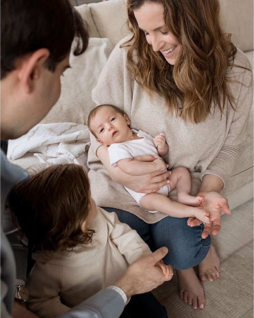 Memorable Newborn Photography: Capturing the Little Moments with an Experienced Photographer