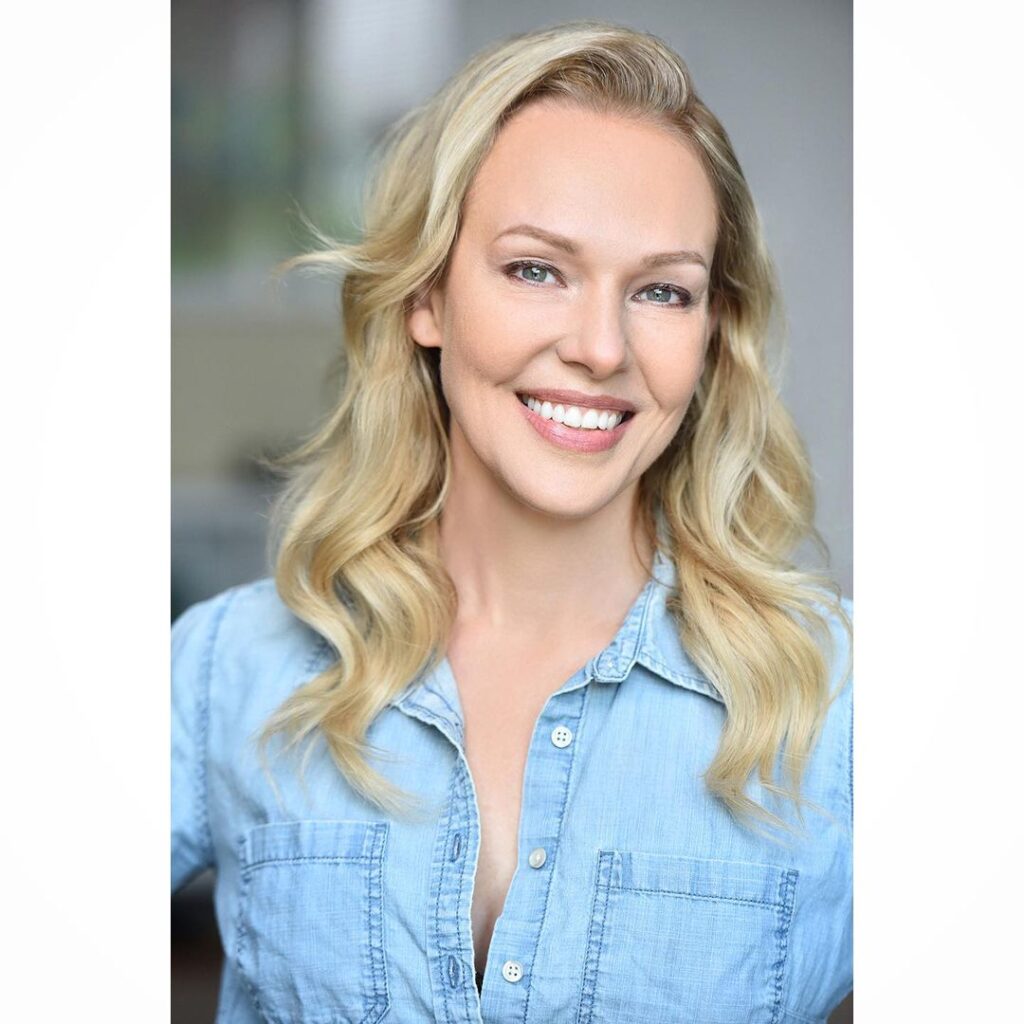 Showcase Your Unique Professional Persona with Personalized Headshot Photography by Expert Photographe