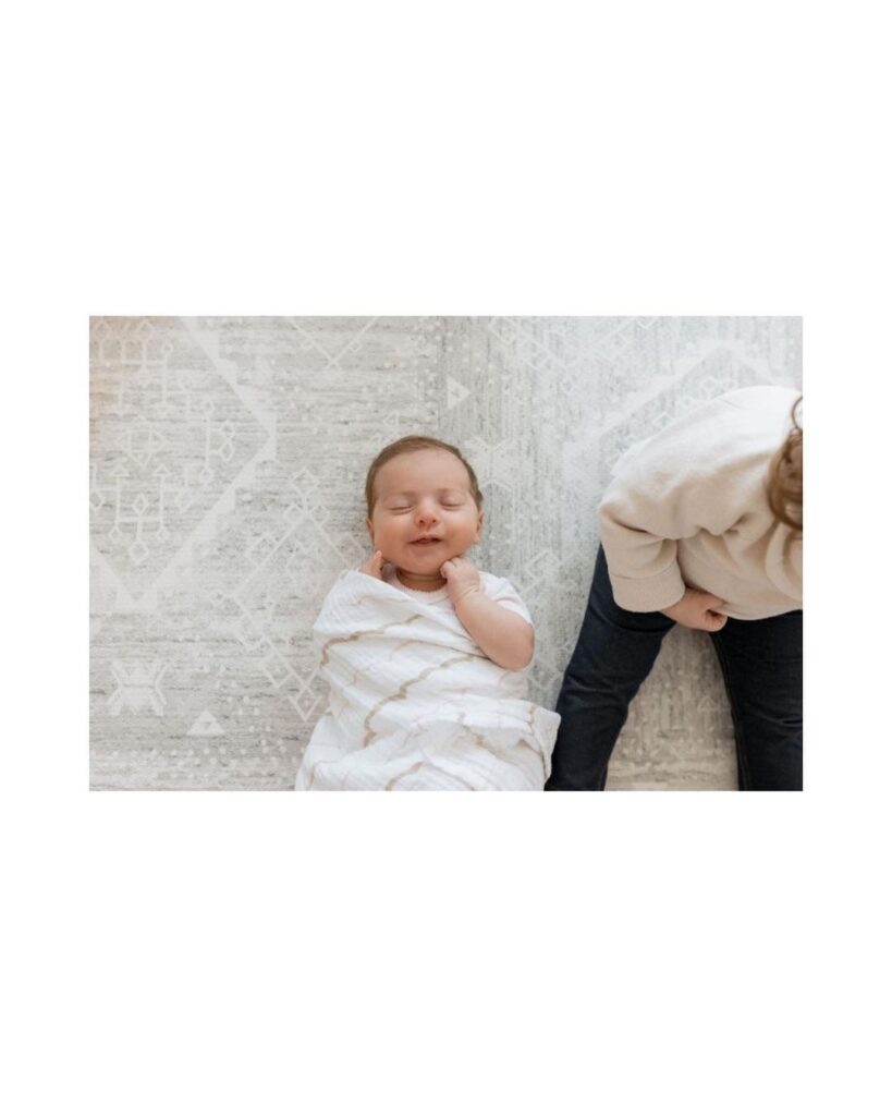 Memorable Newborn Photography: Capturing the Little Moments with an Experienced Photographer