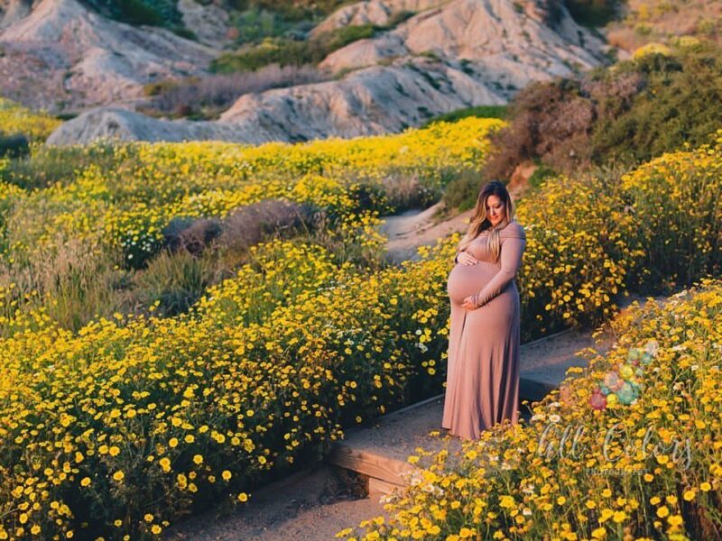 Natural Light Photographer based in San Diego. Capture the Beauty of Pregnancy: 1 Hour Maternity Session with 40 Artfully Edited Photos in High Resolution