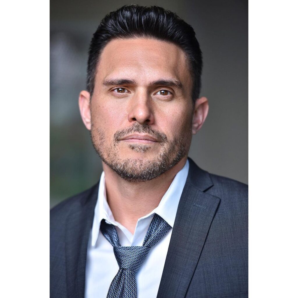 Showcase Your Unique Professional Persona with Personalized Headshot Photography by Expert Photographe