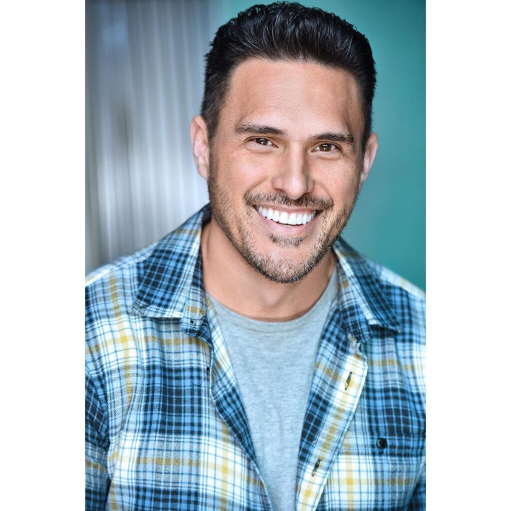 Showcase Your Unique Professional Persona with Personalized Headshot Photography by Expert Photographe