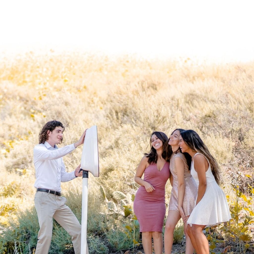 Upgrade Your Event's Photo Experience with Our Customizable Digital Photo Booth: Photos, GIFs, Boomerangs, Filters, and More!