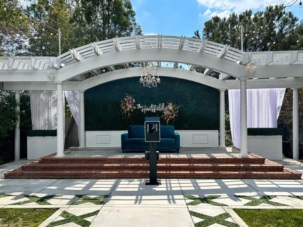 Capture Memories That Last a Lifetime with Our Stylish Digital Photo Booths! Serving Fresno, Bakersfield, Tulare, Orange County, and Beyond for Weddings, Parties, and More!